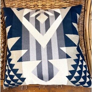 NWT Pendleton Crewel Pillow Cover 20 x 20 Journey West Indigo Blue RARE